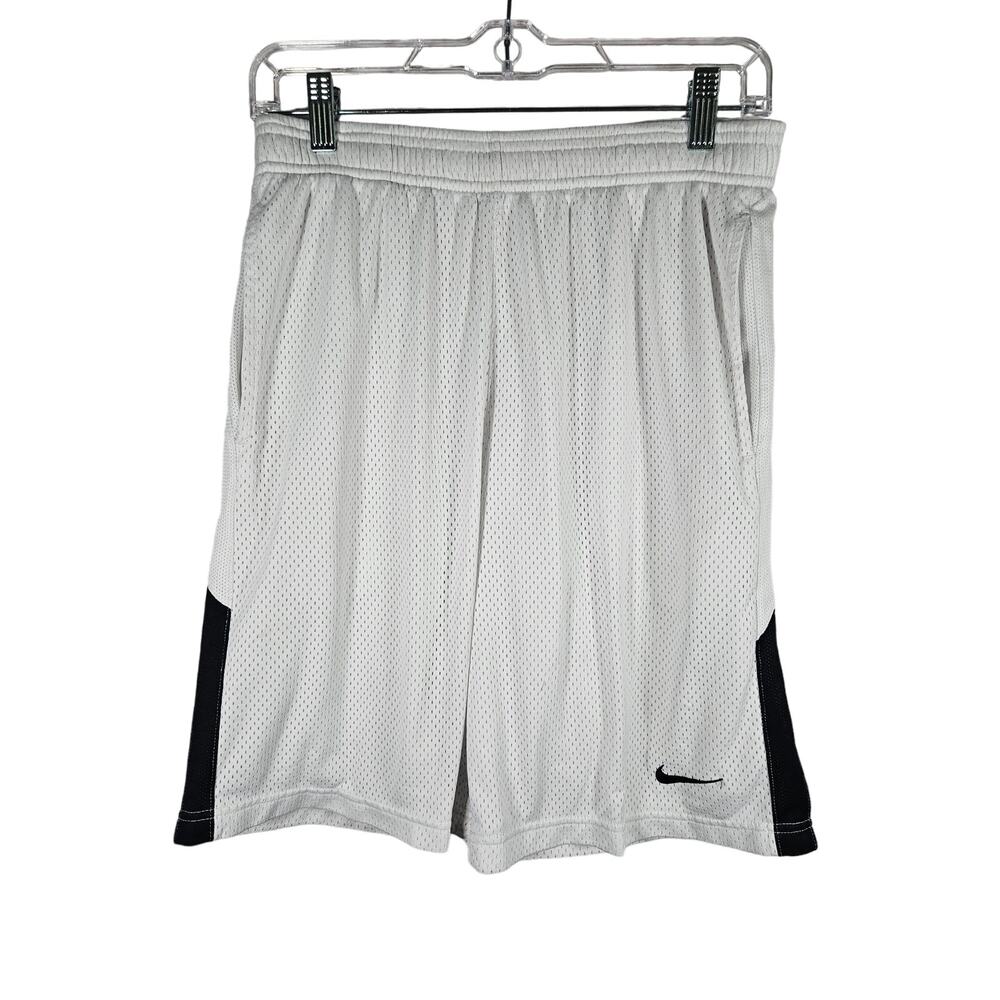 Nike Men's Athletic Basketball Shorts White Black Logo‎ Size Medium